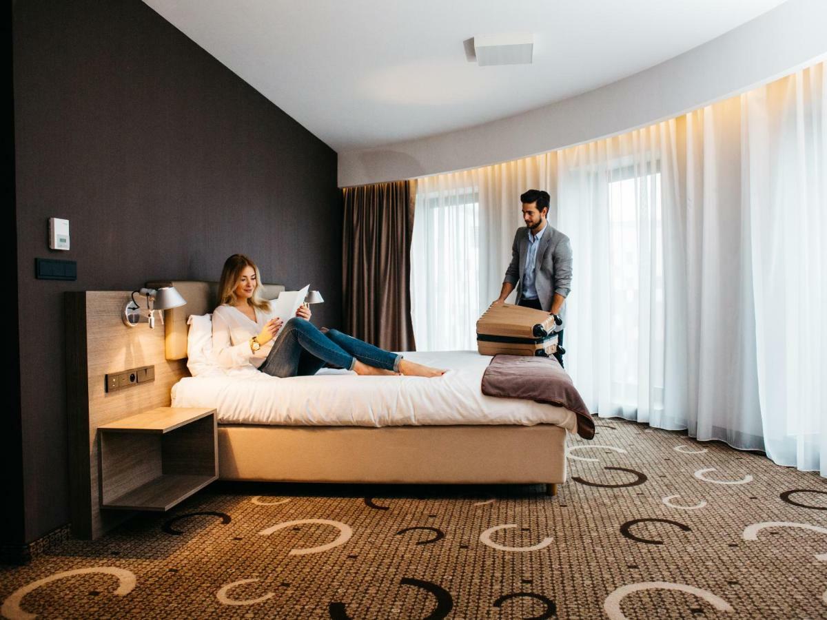 Q 4* Krakau